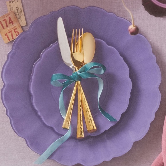 Adley pink glass side plates - Picture 5 of 16